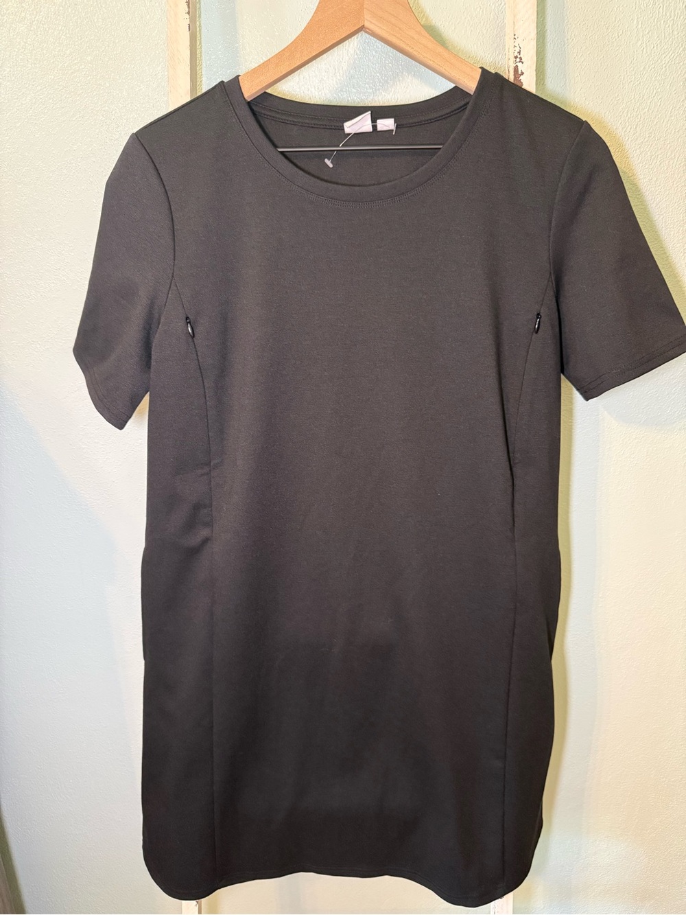 Gap Maternity Nursing Short Sleeve Crewneck Black Dress Size M Zipper